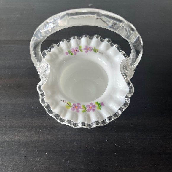 Fenton Silver Crest Violets-in-the-Snow Basket // Signed Dane F. // Easter Decor - Picture 4 of 8
